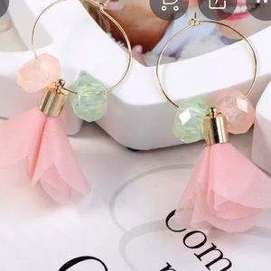 Crystal and Gauze Gold Hoop dangling Earrings